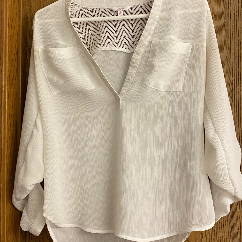 Blue blouse & White blouse